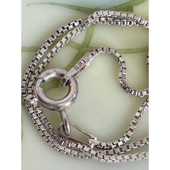 10K White Gold Pendant 3 Circles sterling chain - Picture 11 of 16